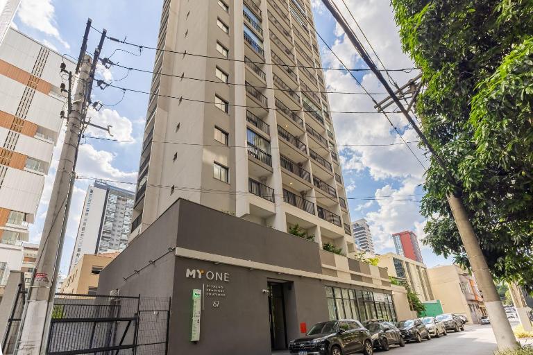 Studios a 300m do metrô, próximo a comércio, restaurantes com ótima localização em Pinheiros - Ferienwohnung São Paulo