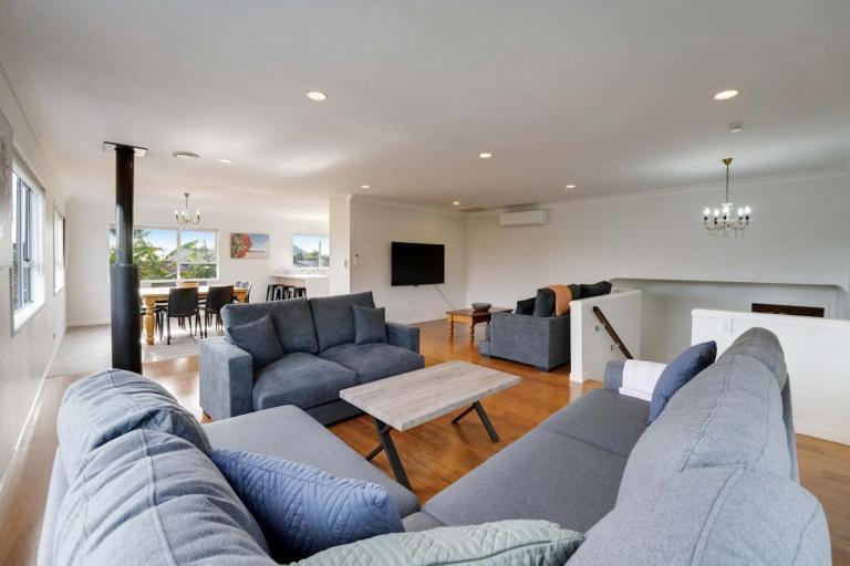 Cosy Mt Wellington 5BR Home with Air-Con - Parking - Ferienwohnung Auckland