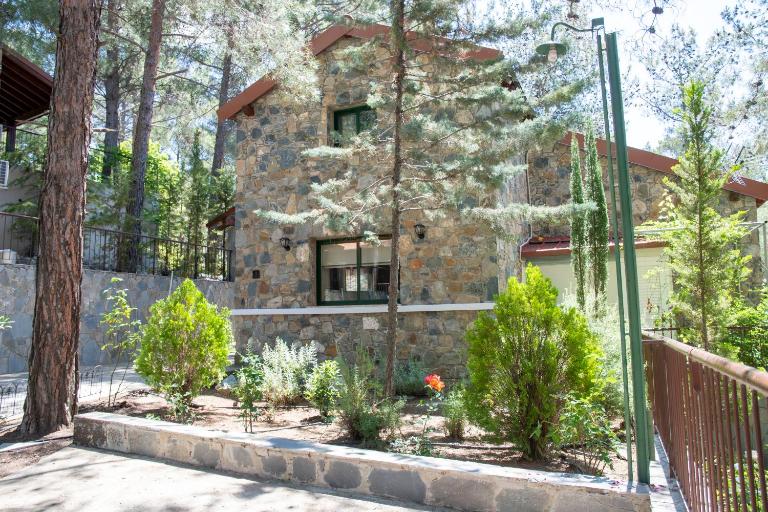 Platres Mountain Cottage - Chambres d'hôtes Páno Plátres