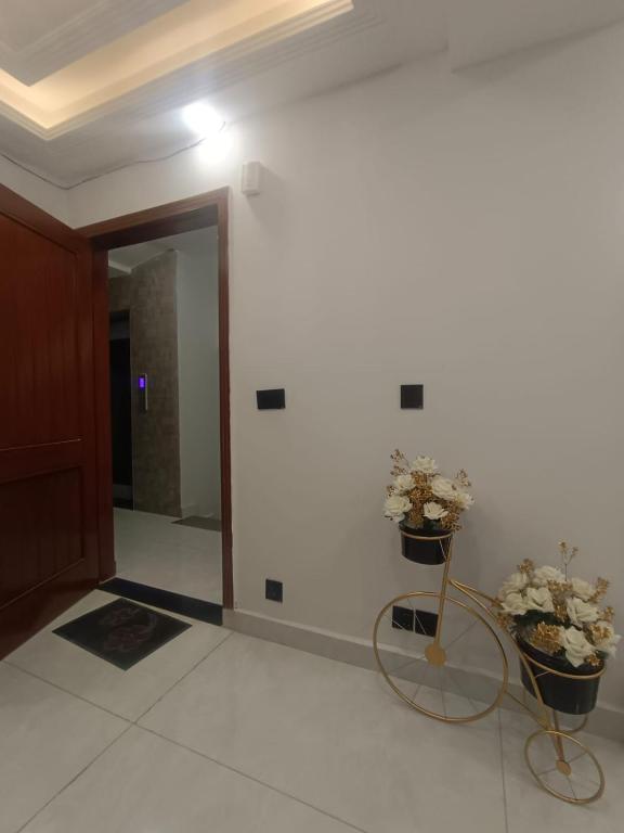 Commercial Plaza - B&B Lahore