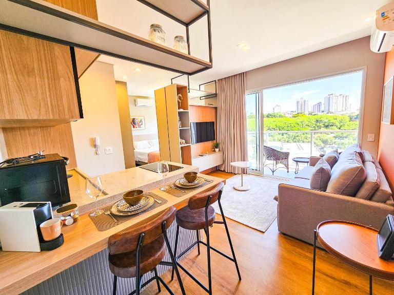 Lille 32 · Adorável studio no Cambuí - B&B Campinas
