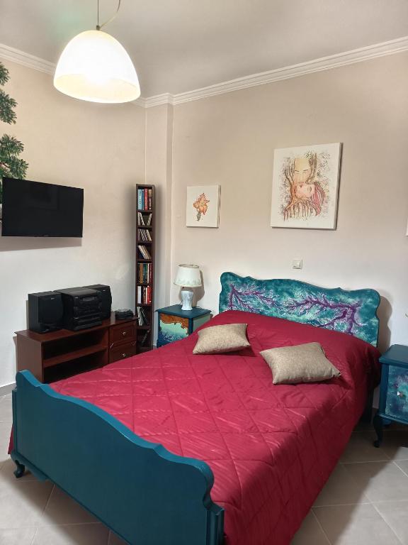 Cozy Boutique Village Home with Garden BBQ and Playground - Ferienwohnung Áyios