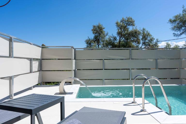 Aurea Ionian Villas - B&B Apolpaina