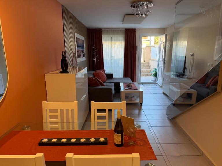 Town house La Mata - B&B Torrelamata