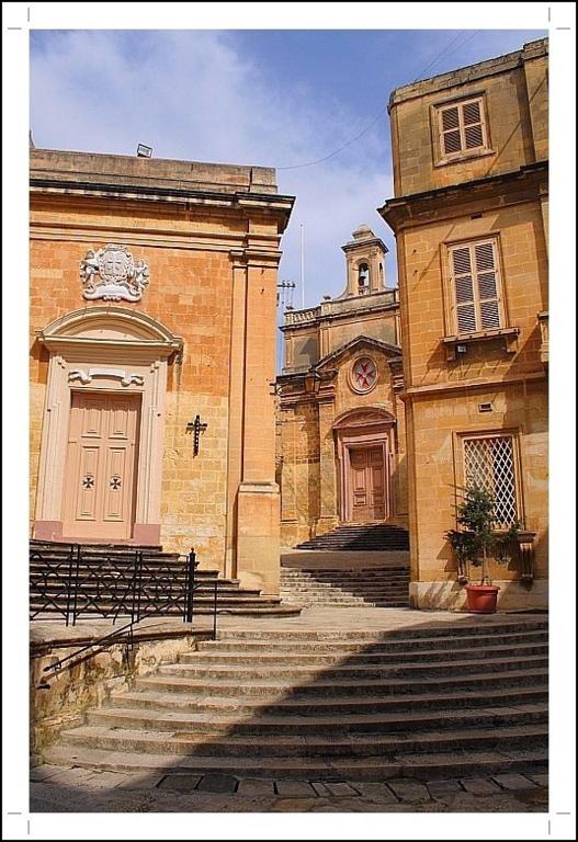 Birgu Studio Maisonette - Bed and Breakfast Vittoriosa