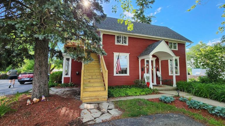 Cute private apartment near historic Woodstock Square - Bed and Breakfast Woodstock
