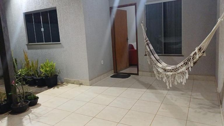 Casa com varanda, garagem e cozinha completa - B&B Formosa