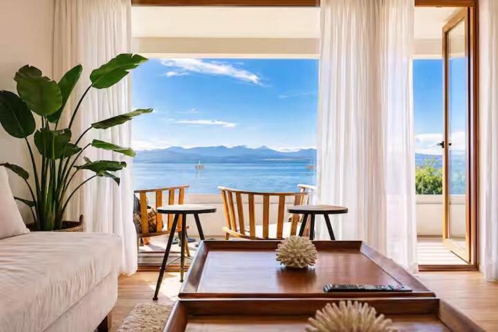 Lakeshore - Premium complex with Pool, Gym and Spa - B&B Bariloche