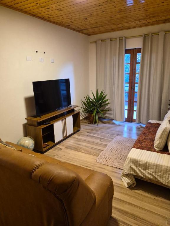 Casa Guedes - B&B Campos do Jordão