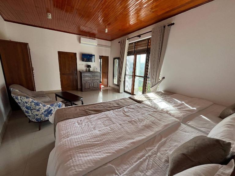 Oli Villa - B&B Belihuloya