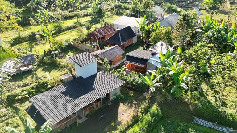 Ponjol Cottages Tetebatu - B&B Tetebatu