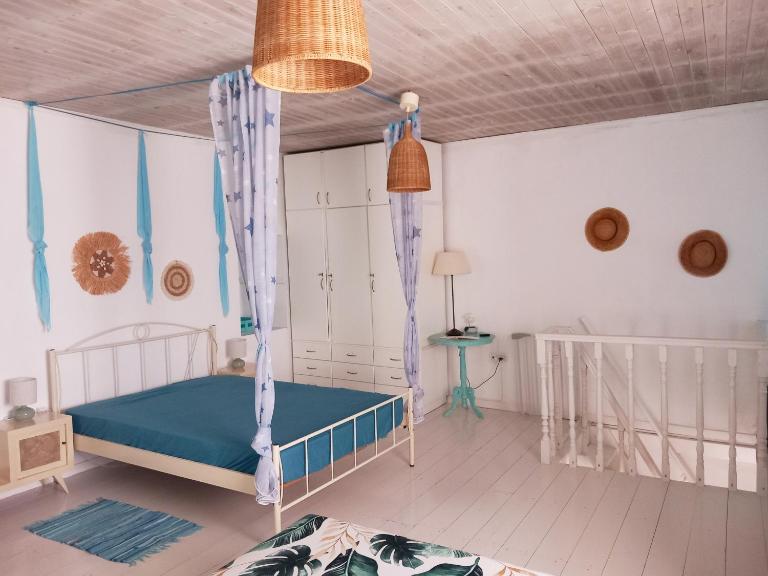 Azul And The Blue Maisonette - Chambres d'hôtes Pérdika