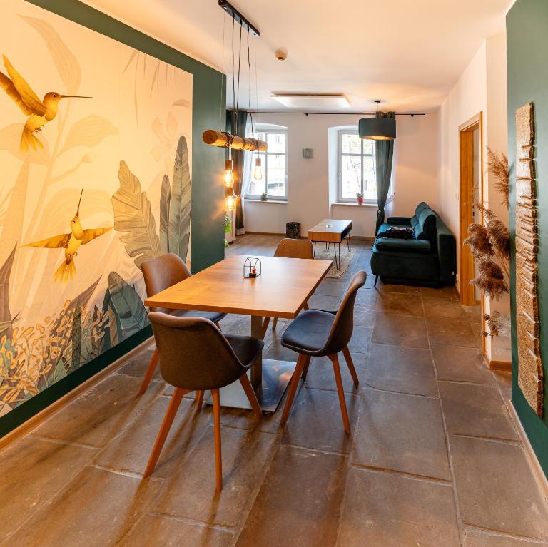 Apartament Szmaragdowy - B&B Jelenia Góra