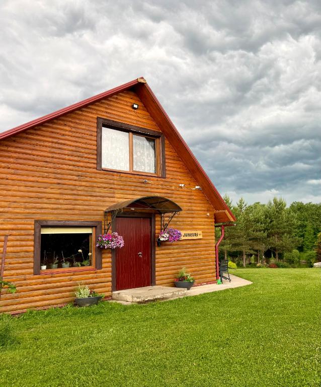 Junkuri - Bed and Breakfast Jeroškina
