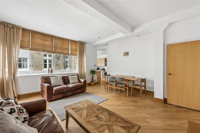 Apartment with terrace Liverpool Street London - B&B London