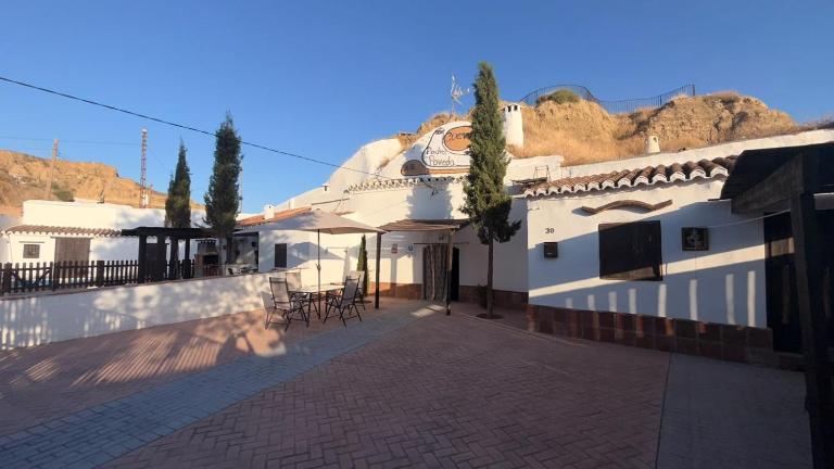 Cuevas Padre Poveda - Ferienwohnung Guadix