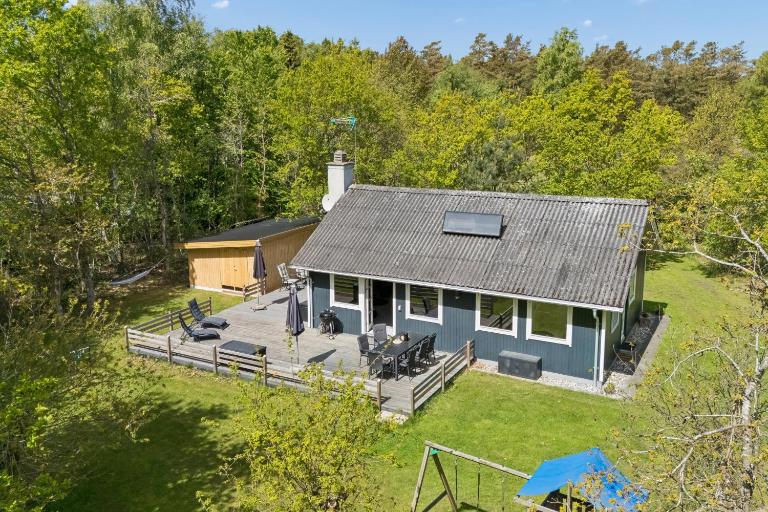 Lovely Holiday Home In The Middle Of Nature - B&B Hadsund