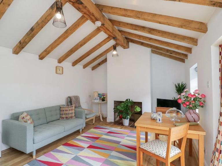 Charming Garden Cottage, Bath, UK - Free Gated Parking - B&B Bath
