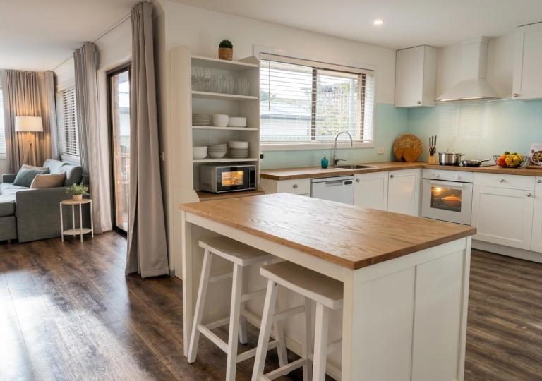 100m to Beach&Shop Spacious Pristine One Story Family Home - B&B Batemans Bay