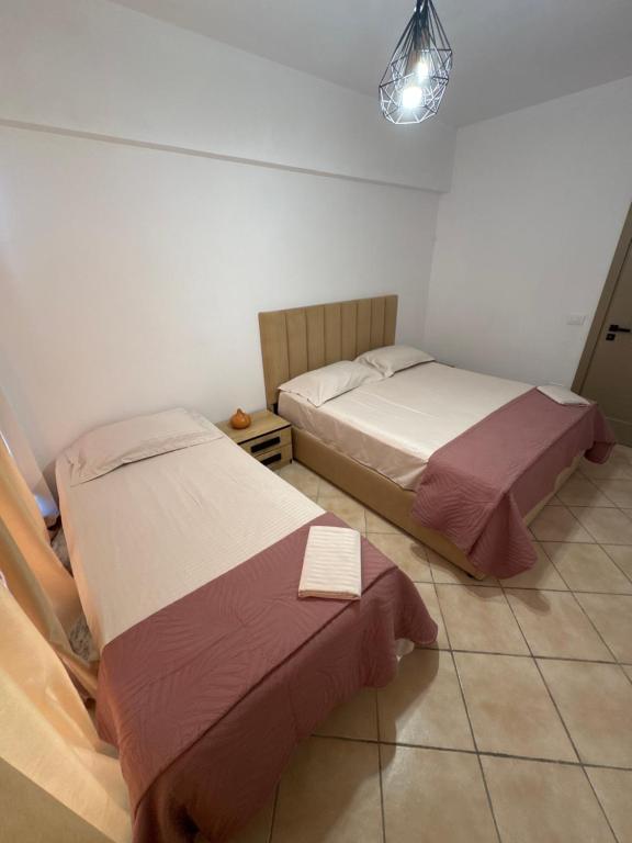 Modern Stay near Currila Beach & Amphitheatre - Durres - Ferienwohnung Durrës