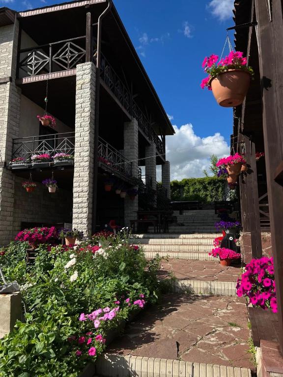 Гостевой дом Алма - Bed and Breakfast Būrabay
