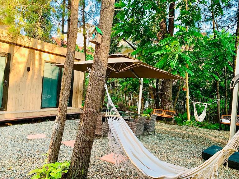Bohemia, 50m to Beach, 2 Bedrooms, Sleeps 6-8 - B&B Ureki