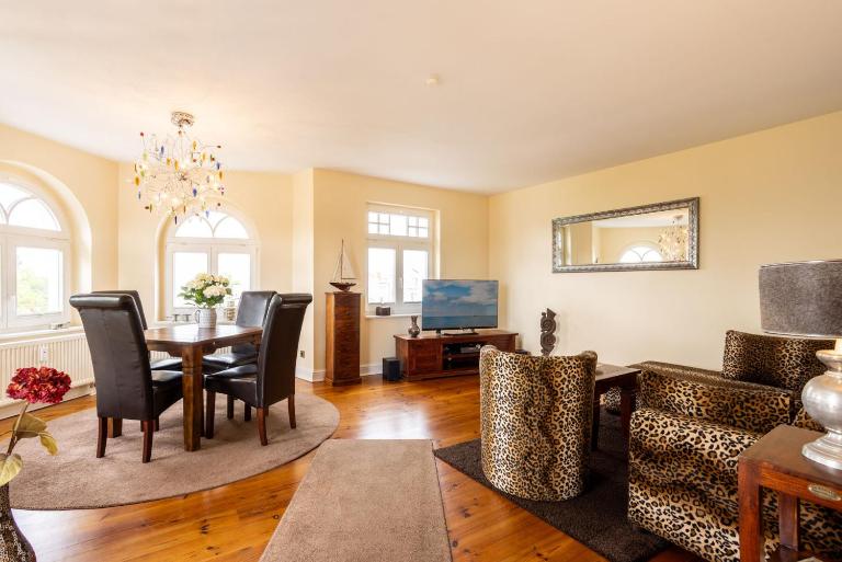 Villa Metropol - WE 14 in Strandnähe und zentrumsnah - B&B Ostseebad Binz