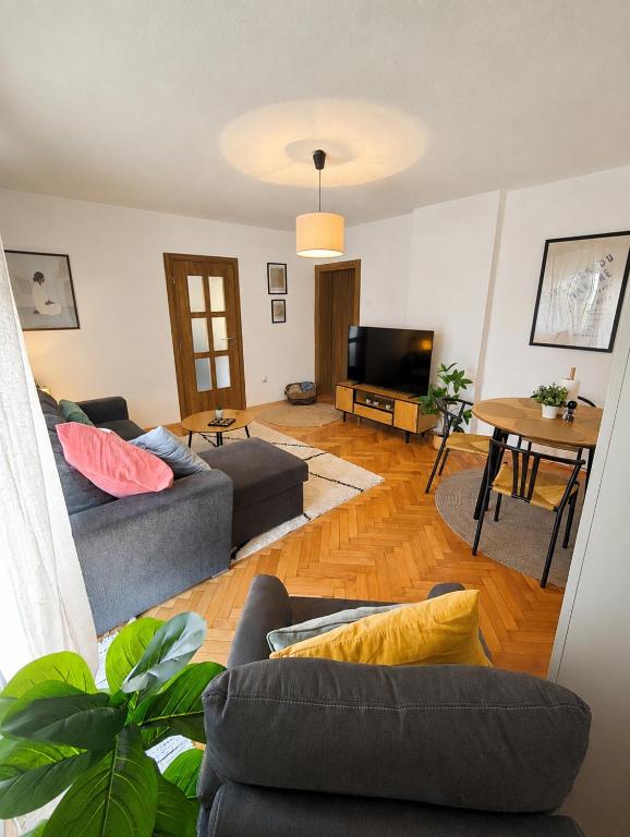 renoviran 3soban stan u novoj varoši,banja luka - Bed and Breakfast Banja Luka