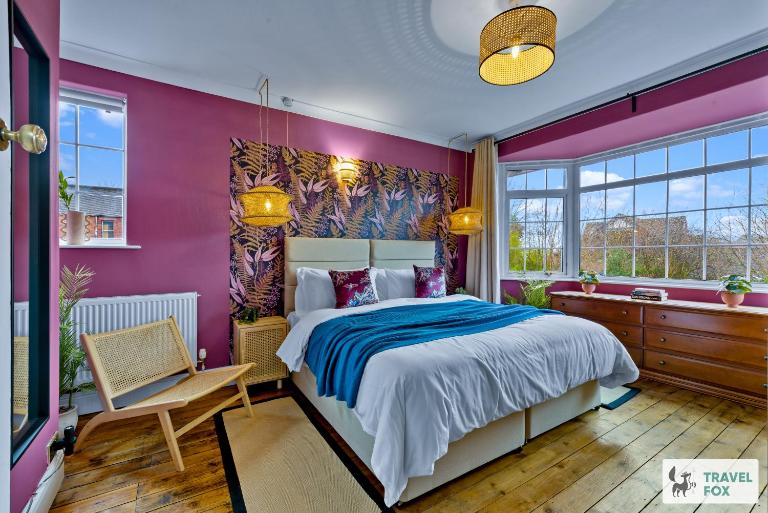 Silkwood House Boutique 4 Bed near Peak District - B&B Leek