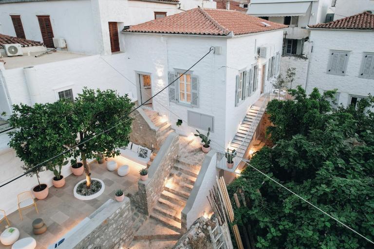 Calais Boutique Apartments - Ferienwohnung Ýdra