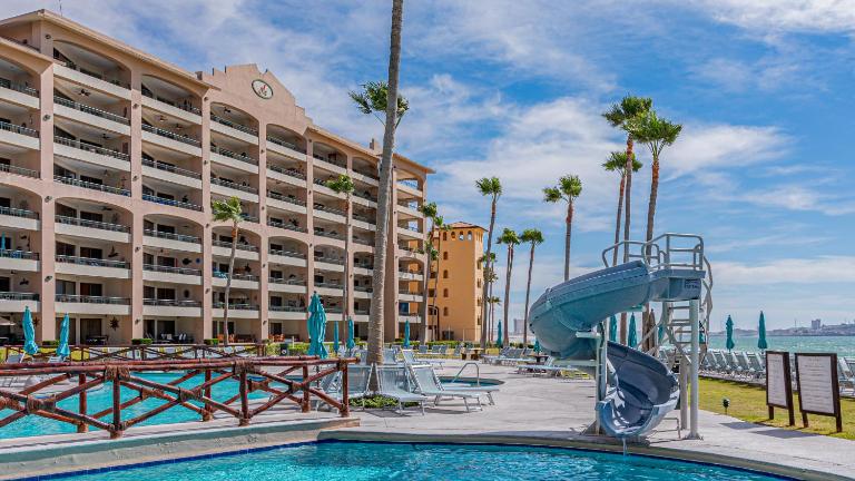 Beautiful 1BR/1BA Retreat with Panoramic Ocean Views - B&B Puerto Peñasco