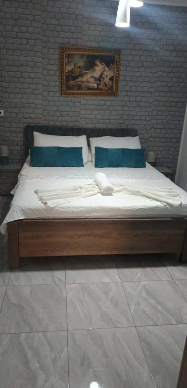 Fatos - Chambres d'hôtes Pogradec