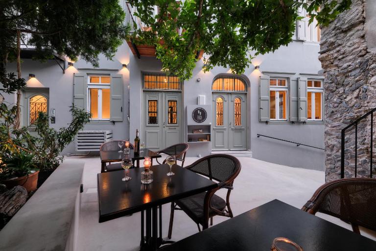 Panta Rei Plomari - Boutique Apartments - Chambres d'hôtes Plomári