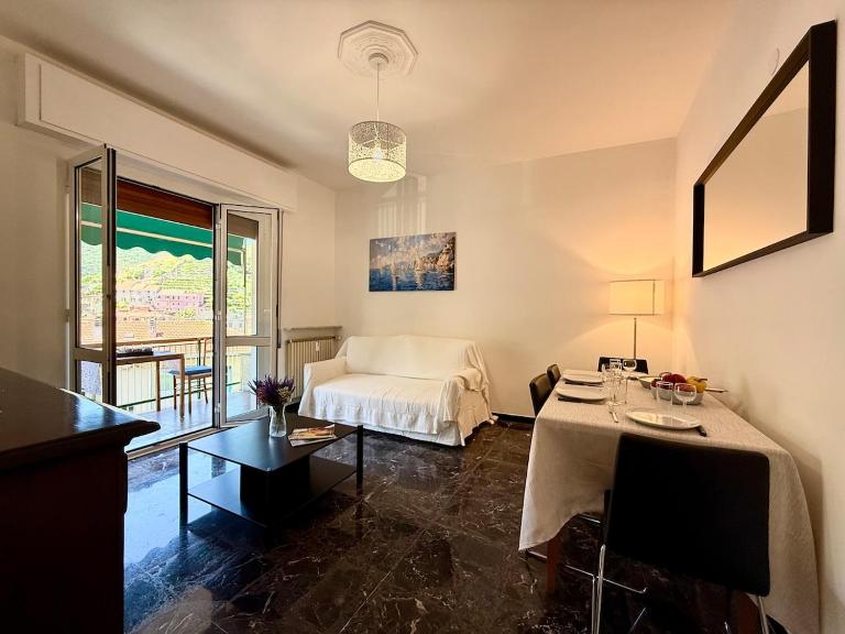 DIMORA Concept - Castle View Finalborgo Apartment - B&B Finale Ligure