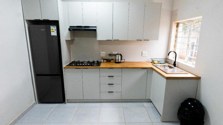 Deluxe on Main 5 - B&B Roodepoort