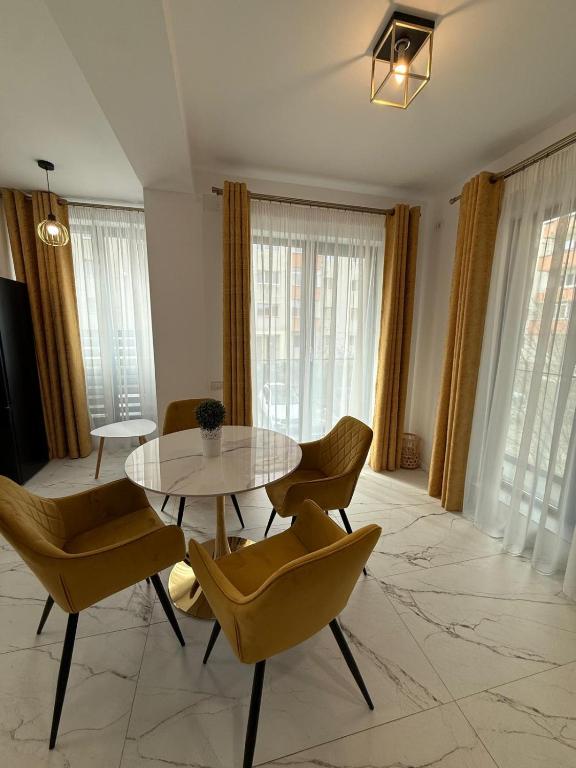 Montan apartment - Ferienwohnung Piteşti