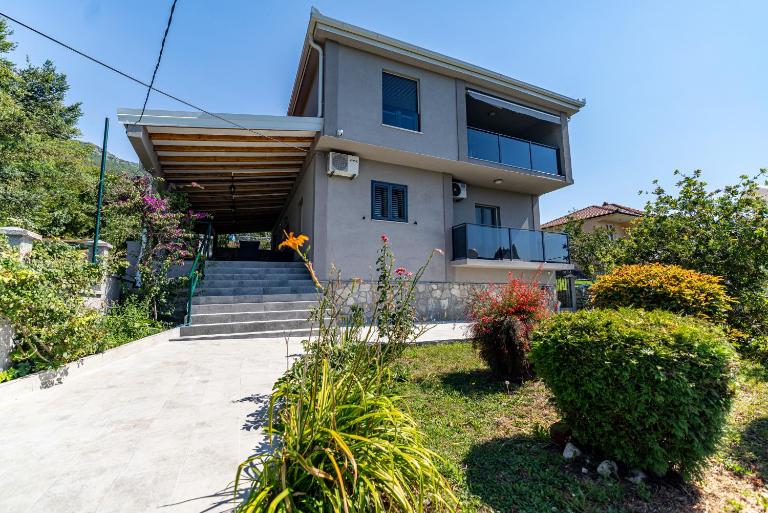 Apartment Vukicevic - B&B Podi