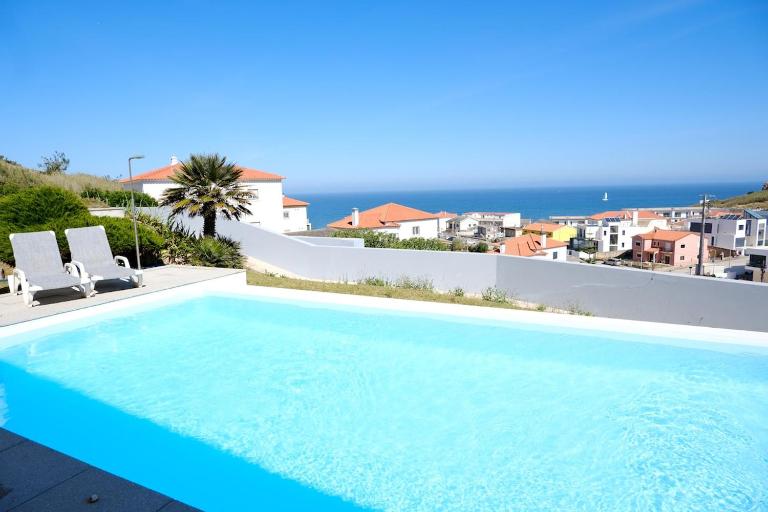 Silver Coast Dino Villa - B&B Ribamar