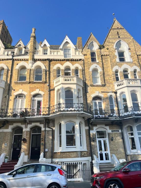 Luxury Sea View Historic Apartment - B&B Ramsgate