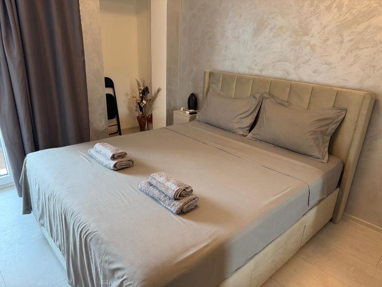 City Studio 91 Free Parking - B&B Bucharest