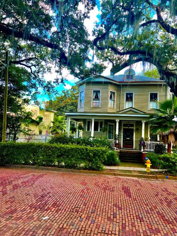 The Starland 1899 Groups by Forsyth Park - Chambres d'hôtes Savannah