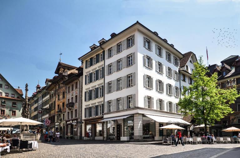ODA Suites - self check-in apartments, old town - B&B Lucerne