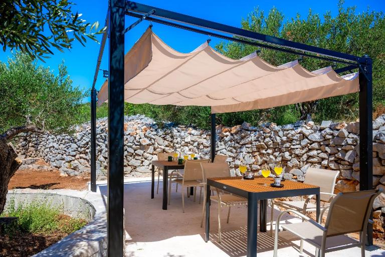 Apartments Gaga Kaprije, Šibenik - B&B Kaprije