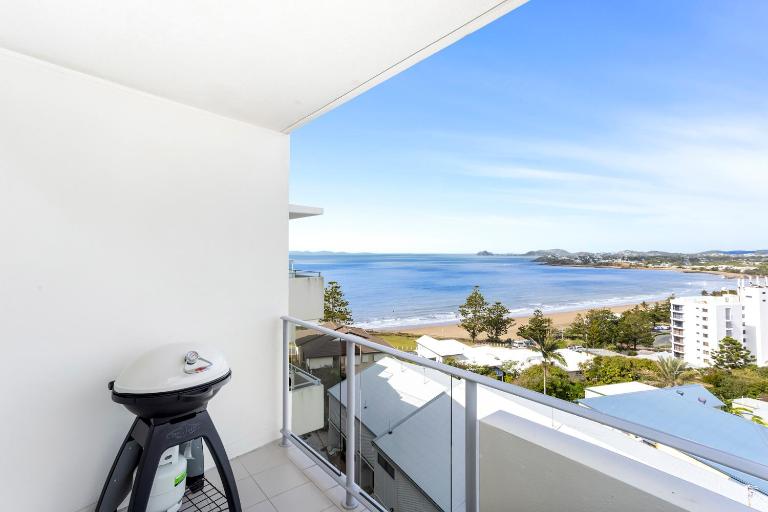 'Still & Sea' in Yeppoon's CBD - Chambres d'hôtes Yeppoon