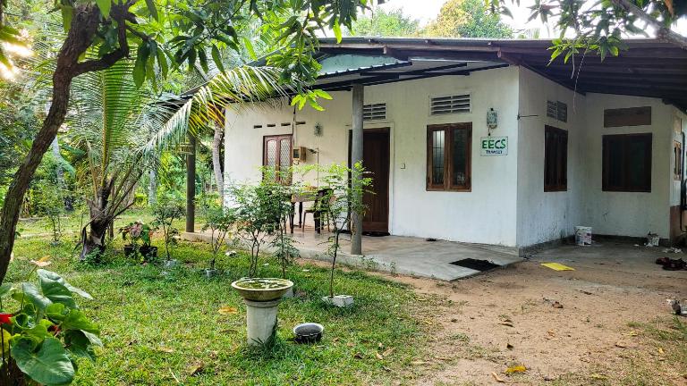 EECS Transit and Budget Homestay - Ferienwohnung Katunayaka