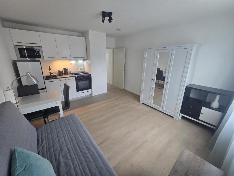 Modernes Studio-Apartment im Lohmar Zentrum - B&B Lohmar