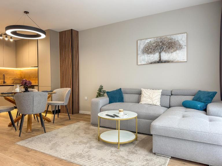 2BР Apartment in a Modern Complex - Ferienwohnung Plowdiw