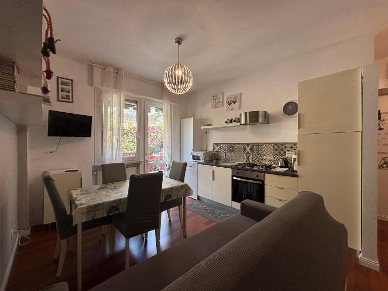 Casa Chicca 1km from the sea and 2km from the Ariston - B&B Sanremo