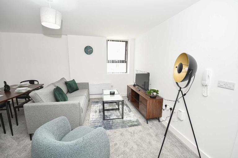 Modern 2 Bedroom Apartment in Central Bradford - Chambres d'hôtes Bradford