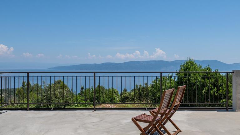Villa Beana Panoramic Sea View Peaceful Oasis by Villas Guide - Bed and Breakfast Labin
